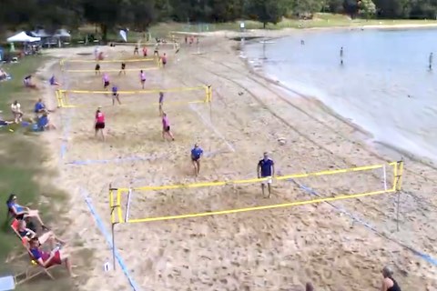 Foto: Dolfijn Beachvolleybal Heerde Heerderstrand Dolfijn