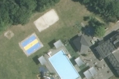 Foto Esri_NL_Content 2025 Ruinen Zwembad Esri 2025