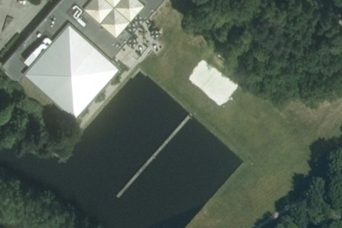 Foto Esri_NL_Content 2025 Image of Vakantiepark Emslandermeer